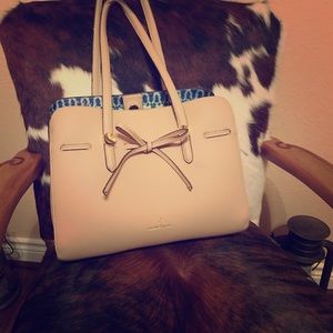 Brand new never been used pink purse with dividers